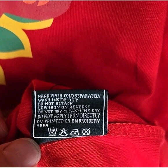 AKOO "No Comp Norvls 1980" Racing Red Graphic T-Shirt Men's Size XL, NWT - Picture 10 of 10